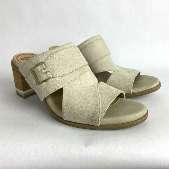 Dr. Scholls Heeled Sandals 8 Beige Block Heel Open Toe Slip On Faux Suede‎ - Picture 1 of 10